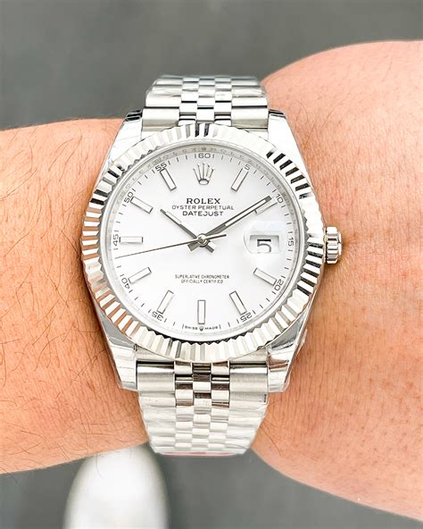 rolex datejust 41 white dial smooth bezel|rolex datejust 41mm white gold.